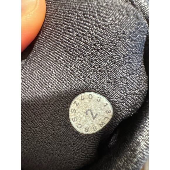 EUC Lululemon Get Going Train Tight 28" Size 2 Full Length Workout Leggings - Picture 3 of 5